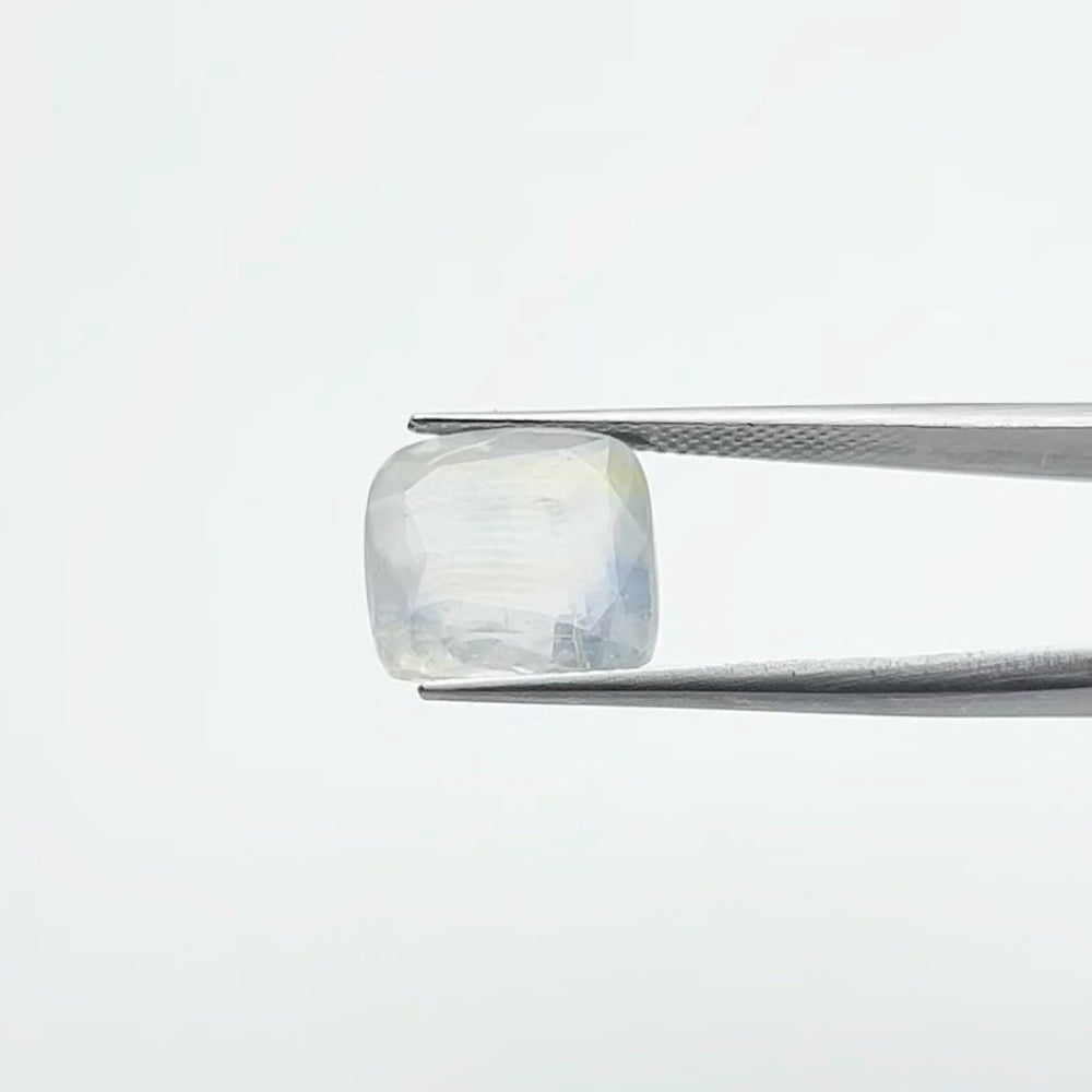 Ceylon Blue Sapphire (Neelam)