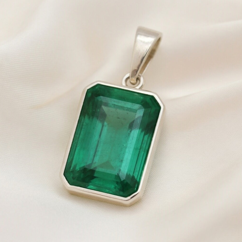Emerald (Panna)