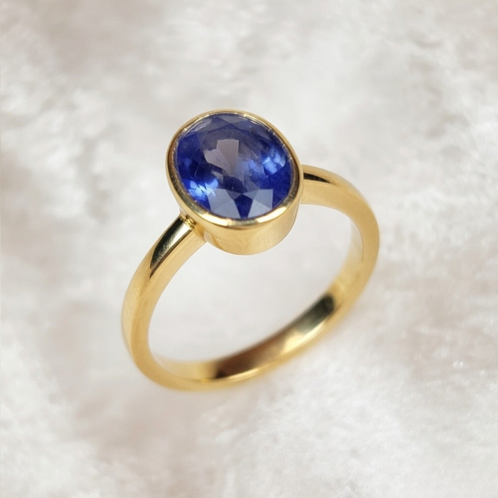 Iolite (Neeli)
