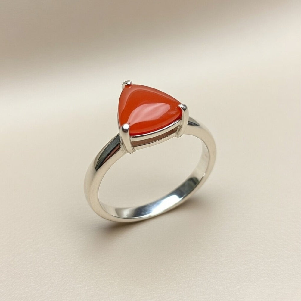 Red Coral Triangular (Moonga)
