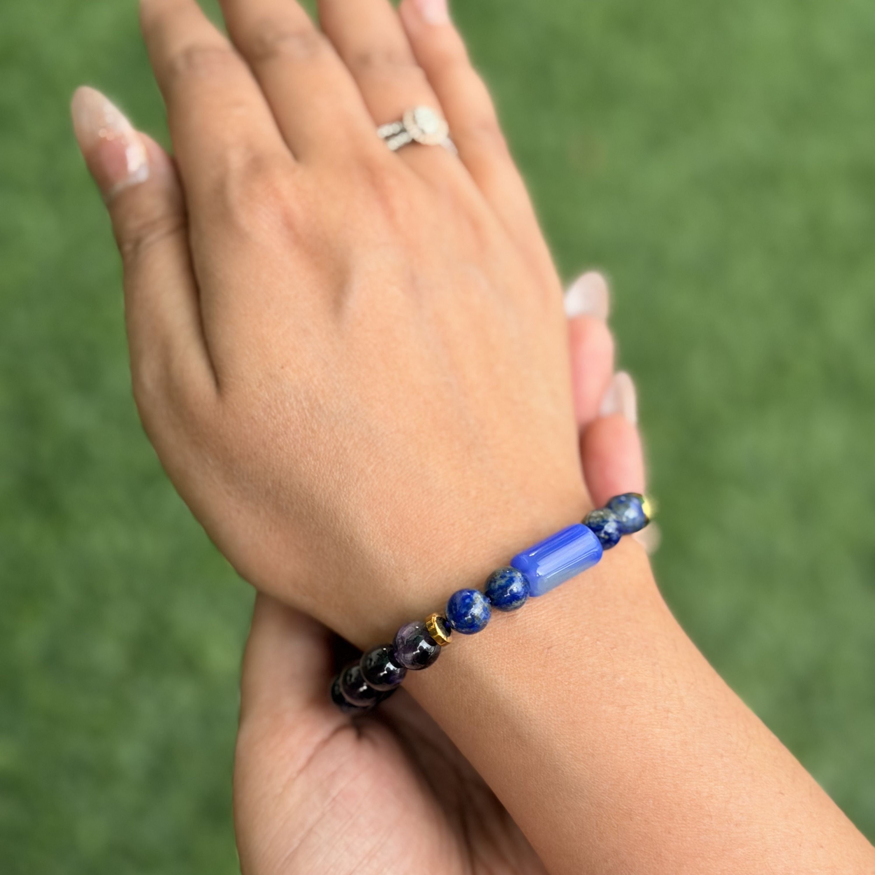Aquarius Zodiac Bracelet for Mental Clarity, Focus & Balanced Thinking | Crystal Bracelet