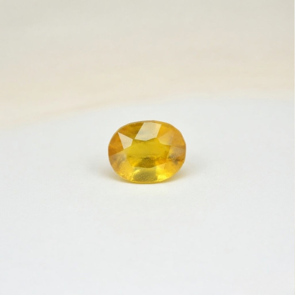 Yellow Sapphire (Pukhraj)